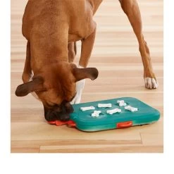 Nina Ottosson Dog Casino -Happy Paws Verkoop nina ottosson dog casino 96086 0500 none